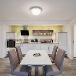 Prora - Apartment mit Balkon, Meerblick und Strandkorb am Strand - Sanddüne *